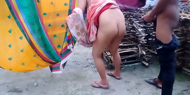 desi,handjob,hardcore,indian,mature,outdoor,sex
