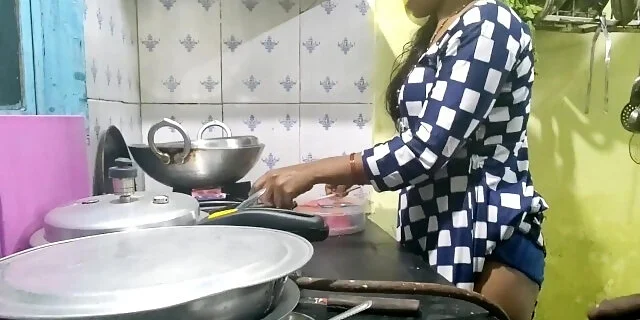 amateur,asian,big ass,boobs,boss,butt,couple,creampie,hardcore,hd,indian,indian maid,sex,squirt,teen,verified